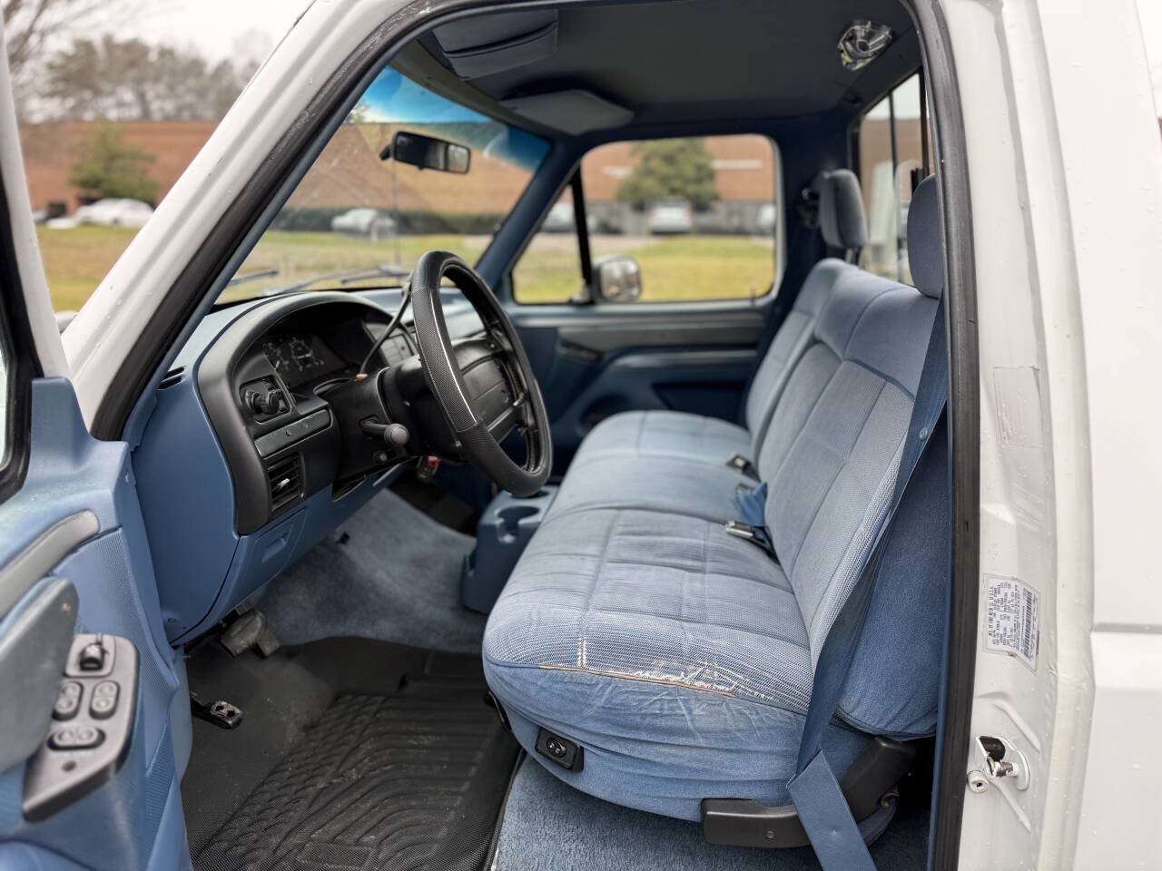 Used 1994 Ford F150 XL RWD image 10