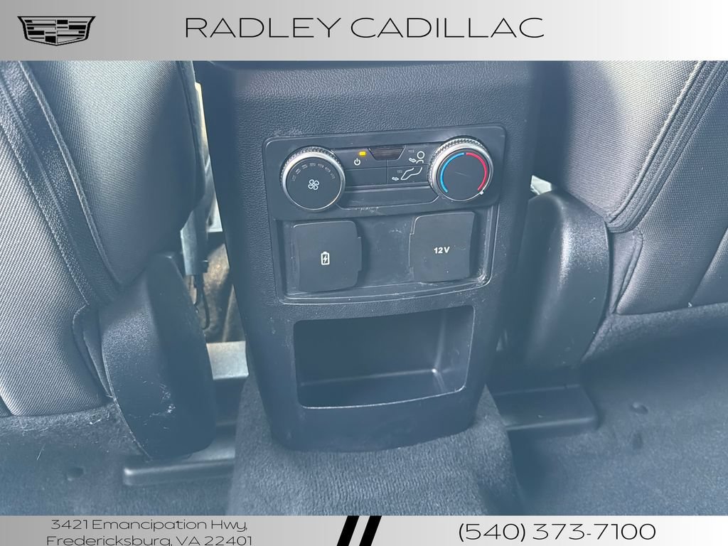 Used 2021 Ford Explorer XLT AWD/4WD image 11
