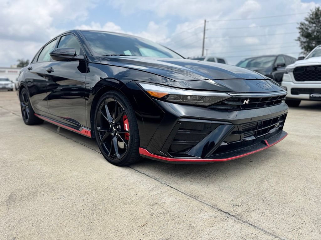 Used 2025 Hyundai Elantra N FWD image 3