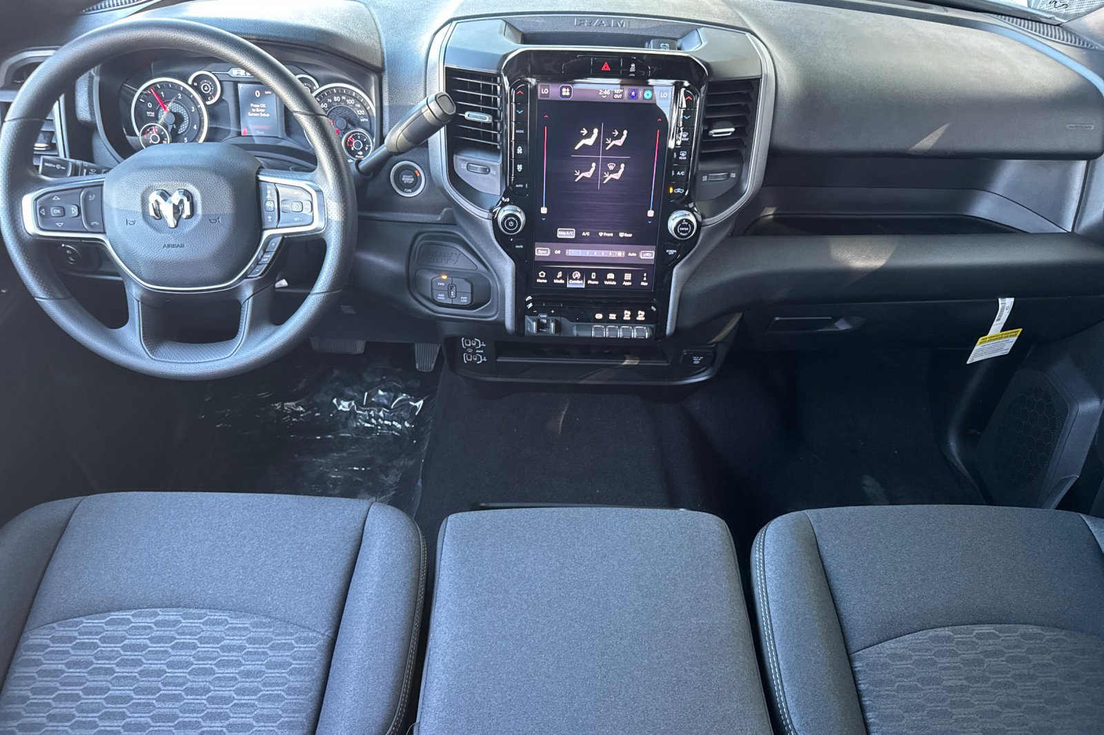New 2027 RAM 3500 Tradesman AWD/4WD image 12