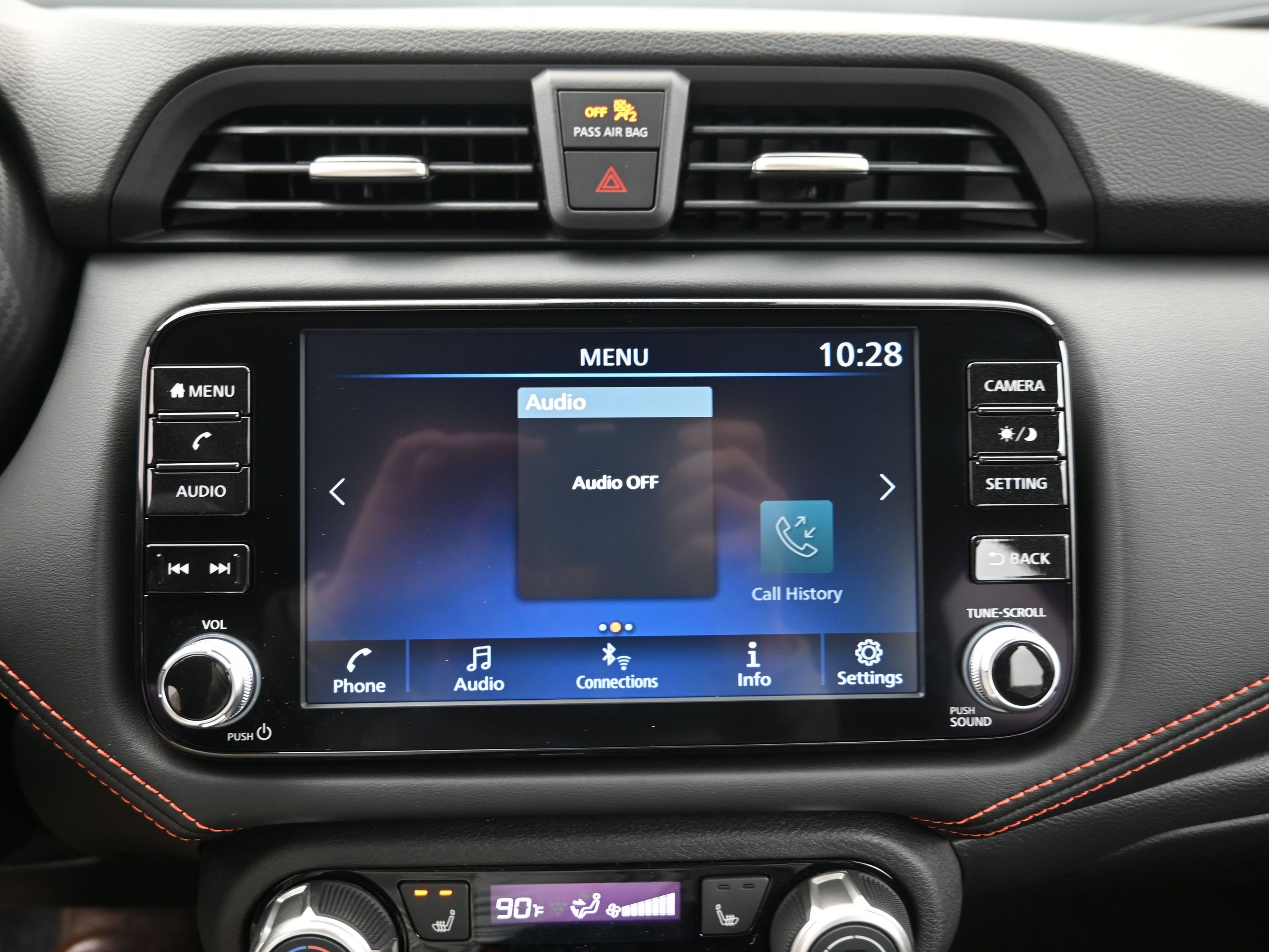 New 2025 Nissan Versa SR image 15