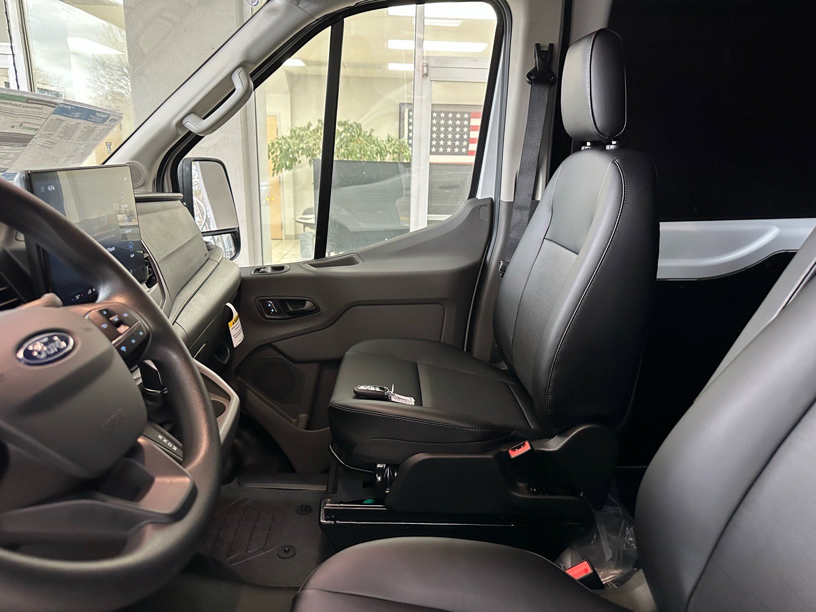 New 2026 Ford Transit 250 148 Medium Roof w/ Exterior Upgrade Package RWD image 17