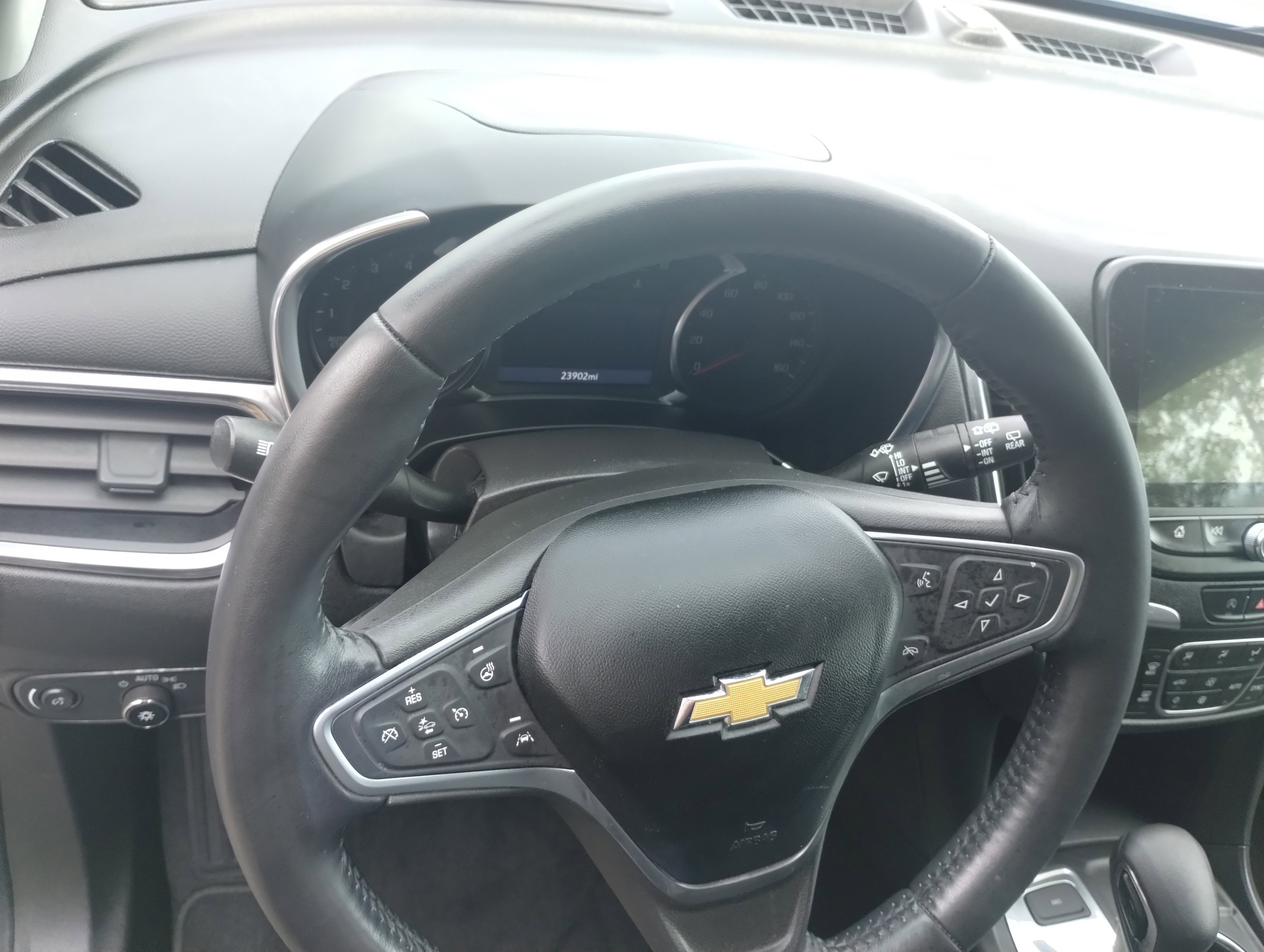 Used 2022 Chevrolet Equinox LT image 11