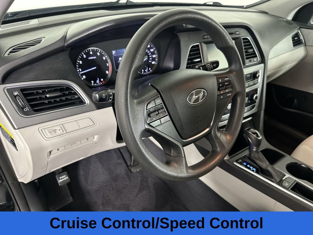 Used 2016 Hyundai Sonata SE FWD image 12