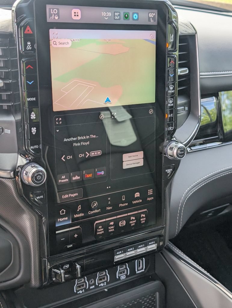 New 2026 RAM 2500 Limited AWD/4WD image 18