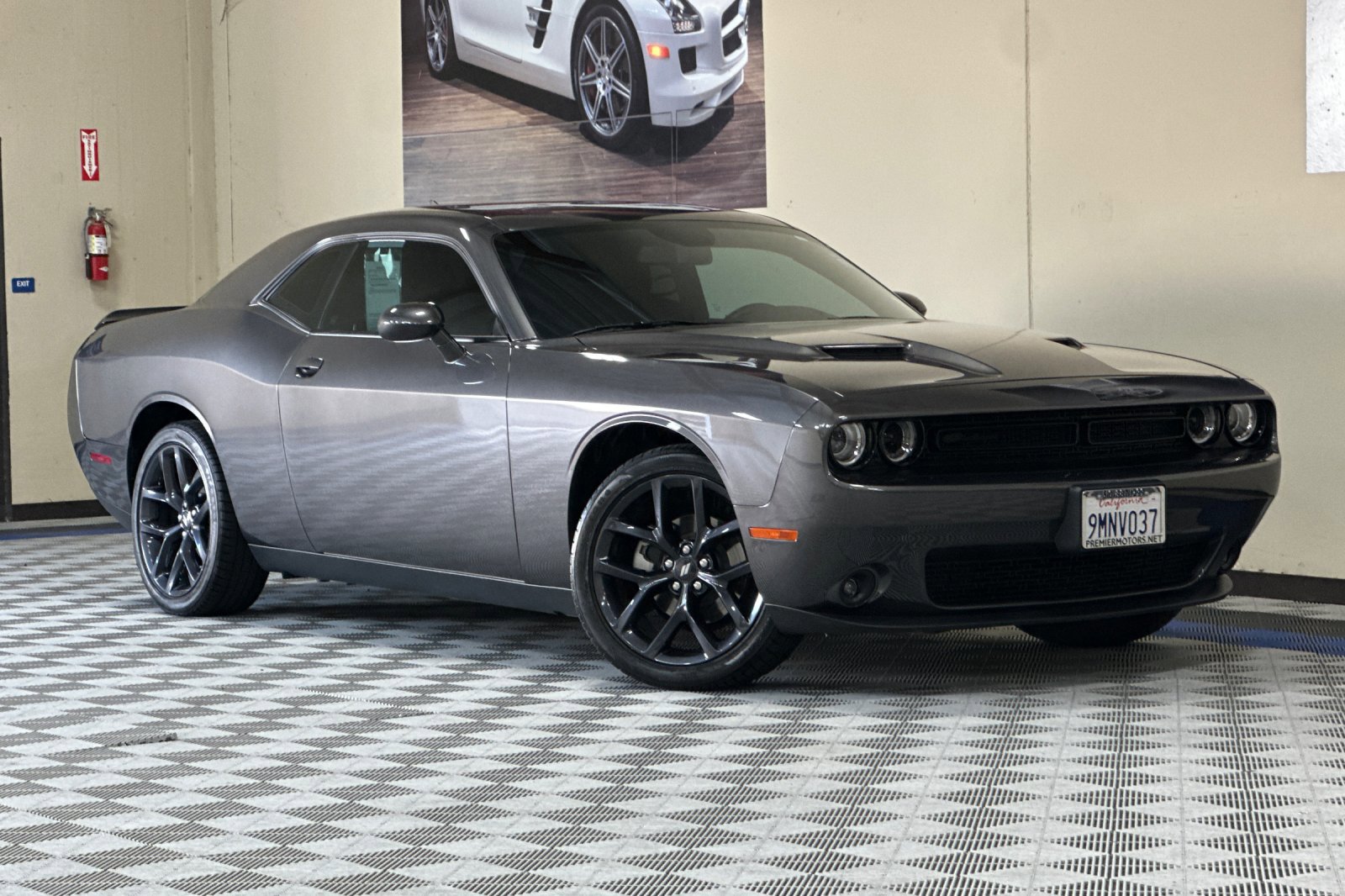 Used 2023 Dodge Challenger SXT w/ Blacktop Package image 2