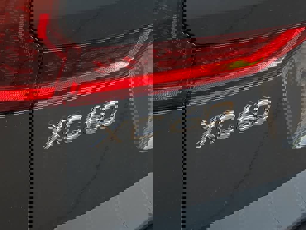 New 2026 Volvo XC60 B5 Ultra w/ Protection Package Premier image 12