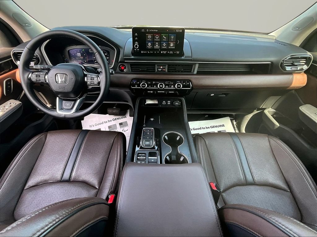 Used 2023 Honda Pilot Elite image 9