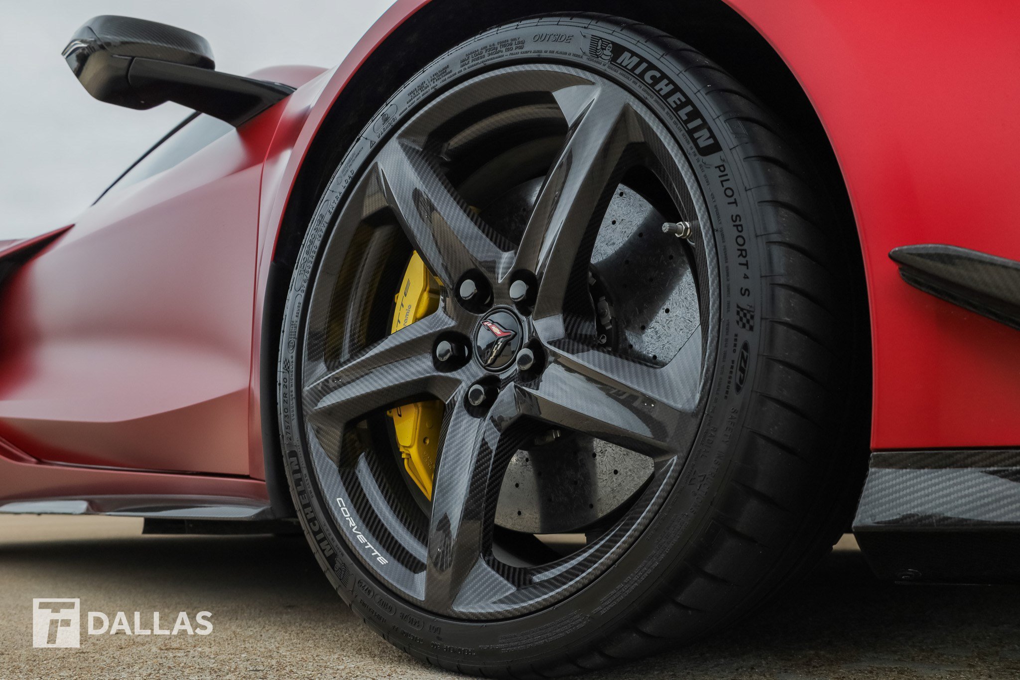 Used 2025 Chevrolet Corvette Z06 RWD image 21