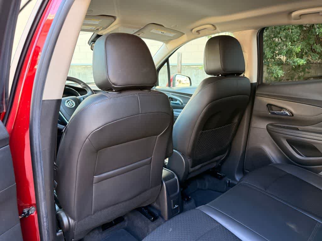 Used 2021 Buick Encore Preferred w/ Safety Package AWD/4WD image 12
