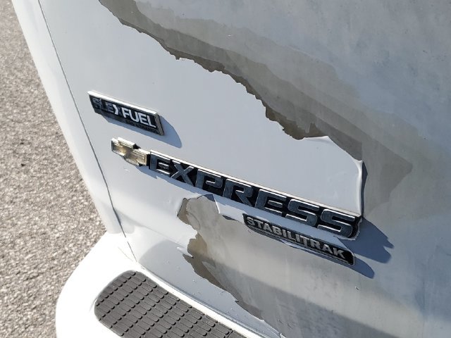 Used 2010 Chevrolet Express 3500 LT w/ LT Preferred Equipment Group RWD image 10