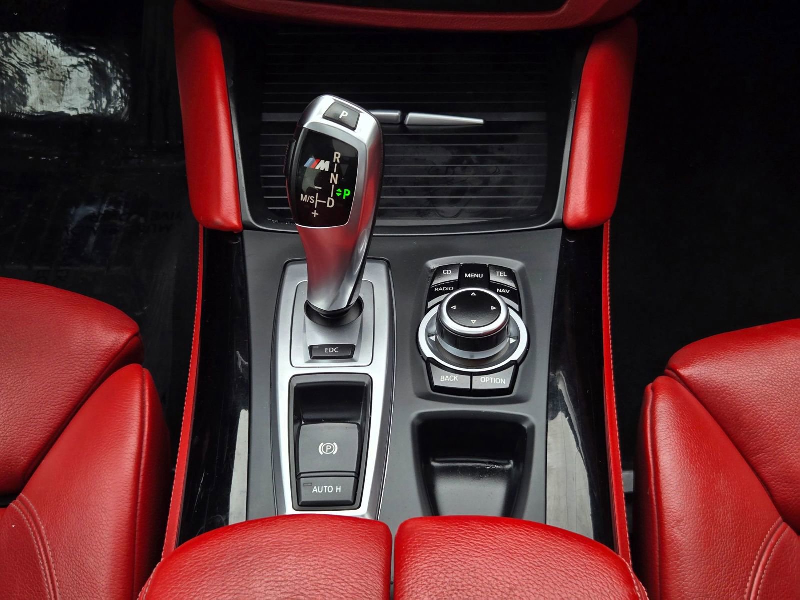 Used 2013 BMW X5 M image 29