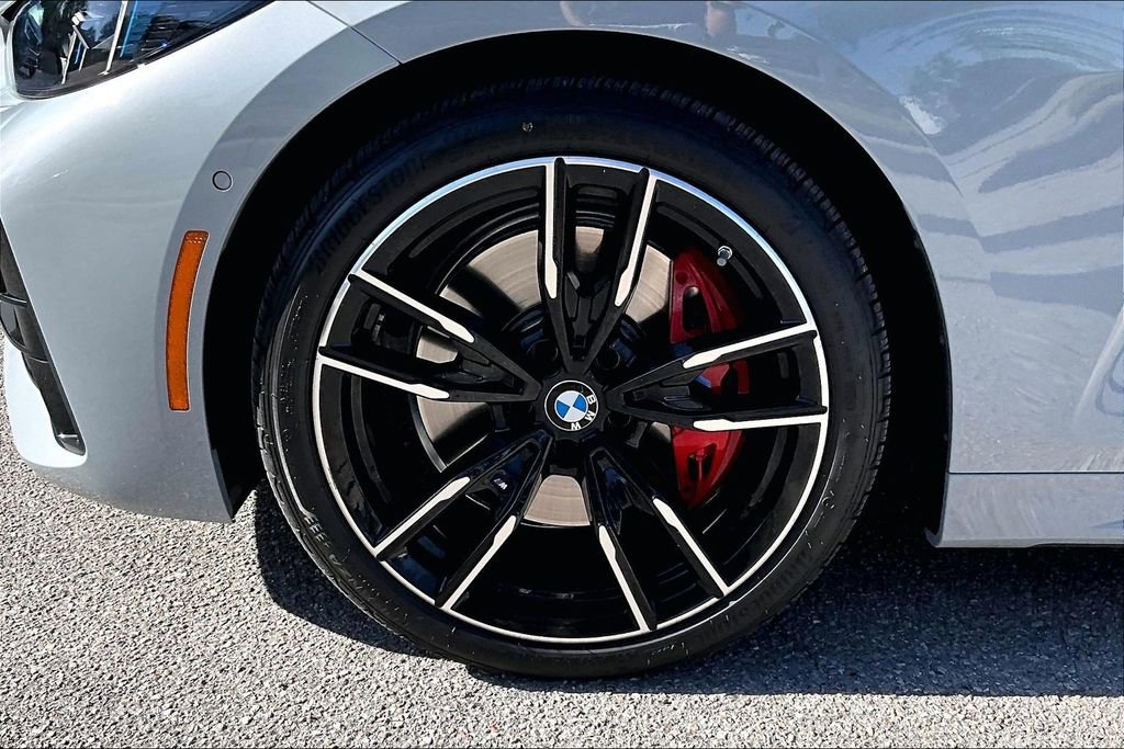 Used 2026 BMW 440i xDrive Convertible w/ Premium Package AWD/4WD image 13