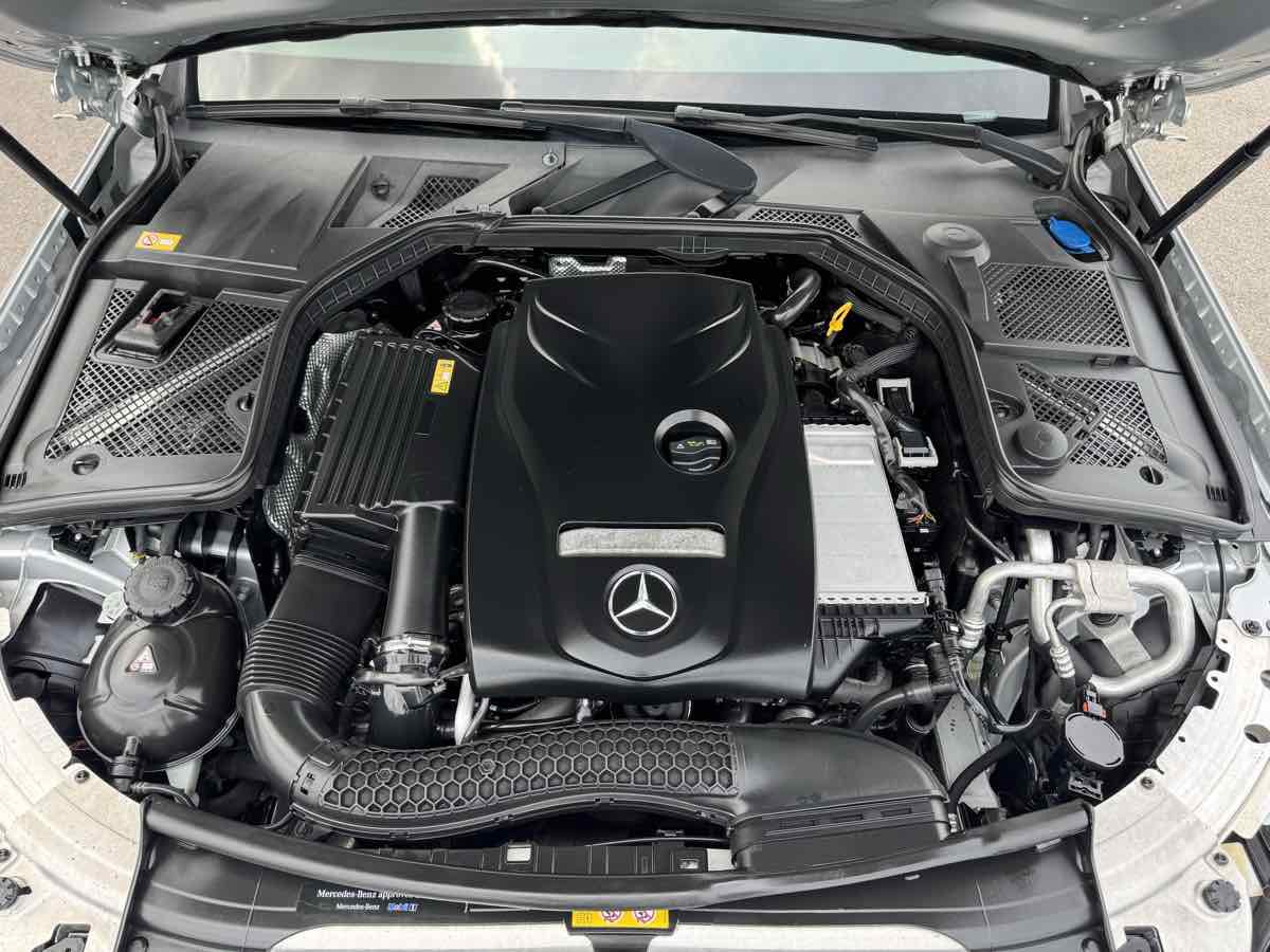 Used 2016 Mercedes-Benz C 300 4MATIC Sedan image 48