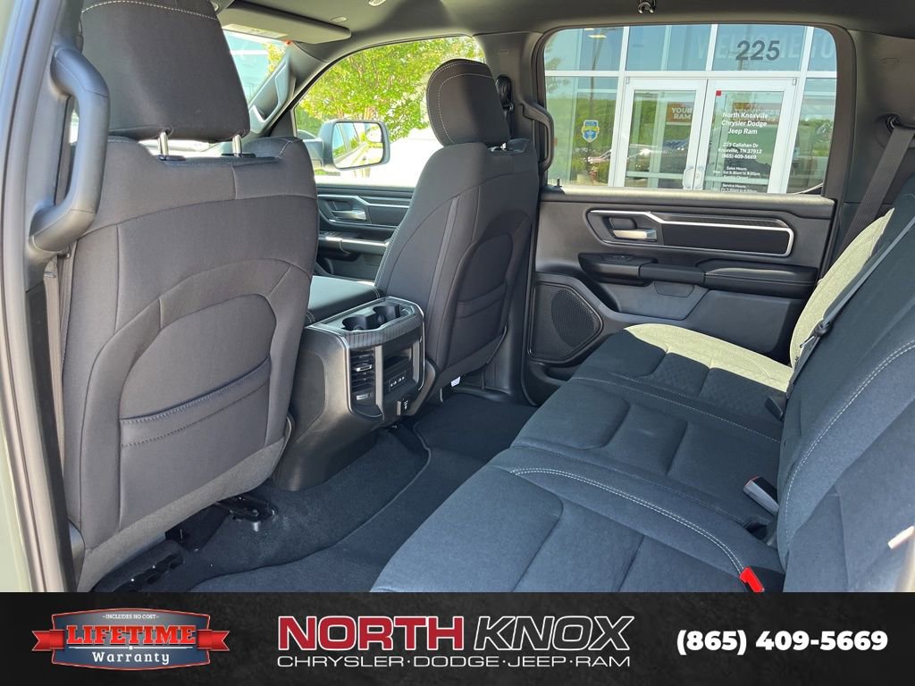 New 2026 RAM 1500 Big Horn AWD/4WD image 15