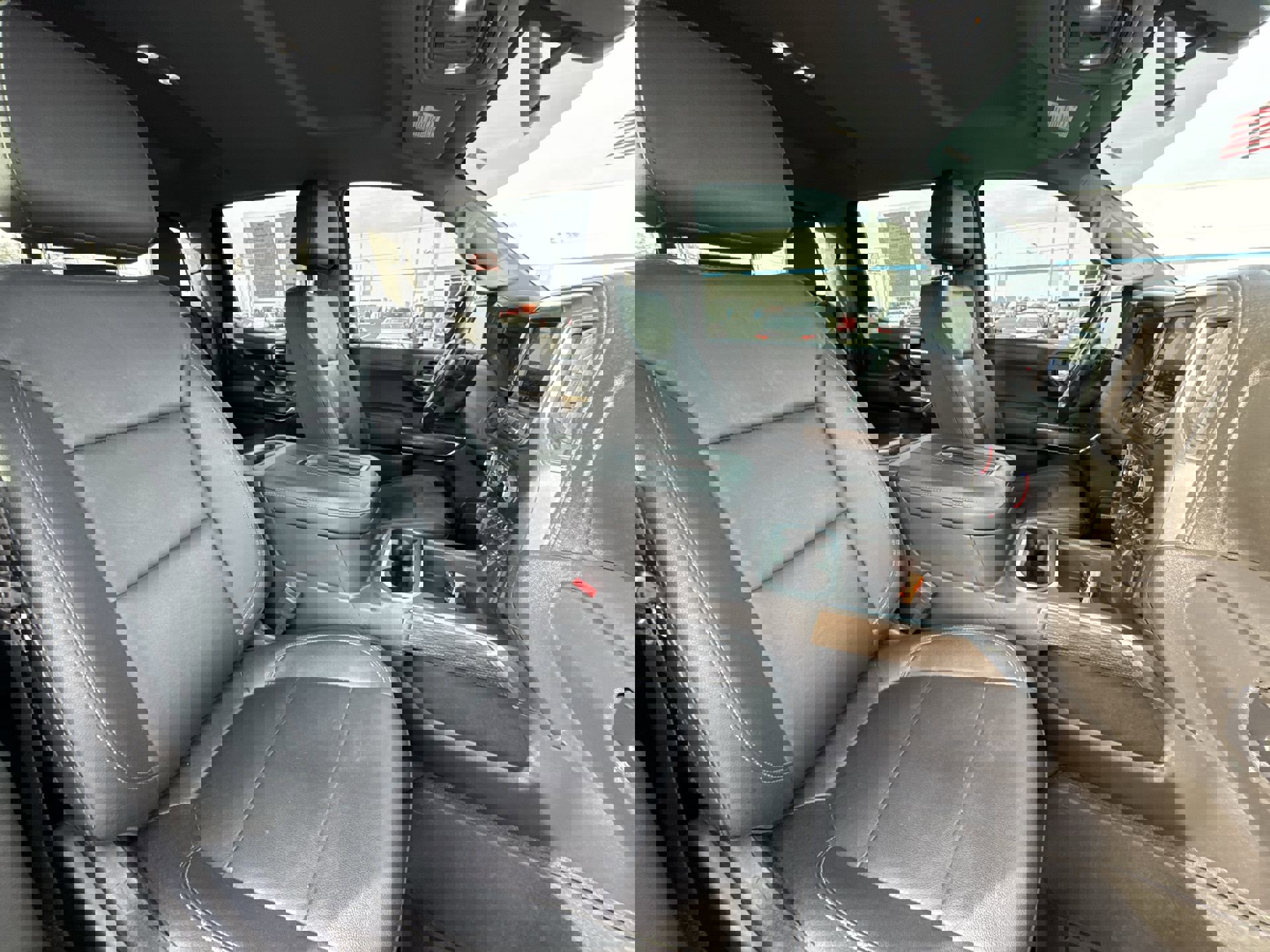 Certified 2022 Chevrolet Silverado 1500 LT Trail Boss w/ LT Trail Boss Premium Package image 24