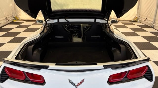 Used 2018 Chevrolet Corvette Grand Sport RWD image 4