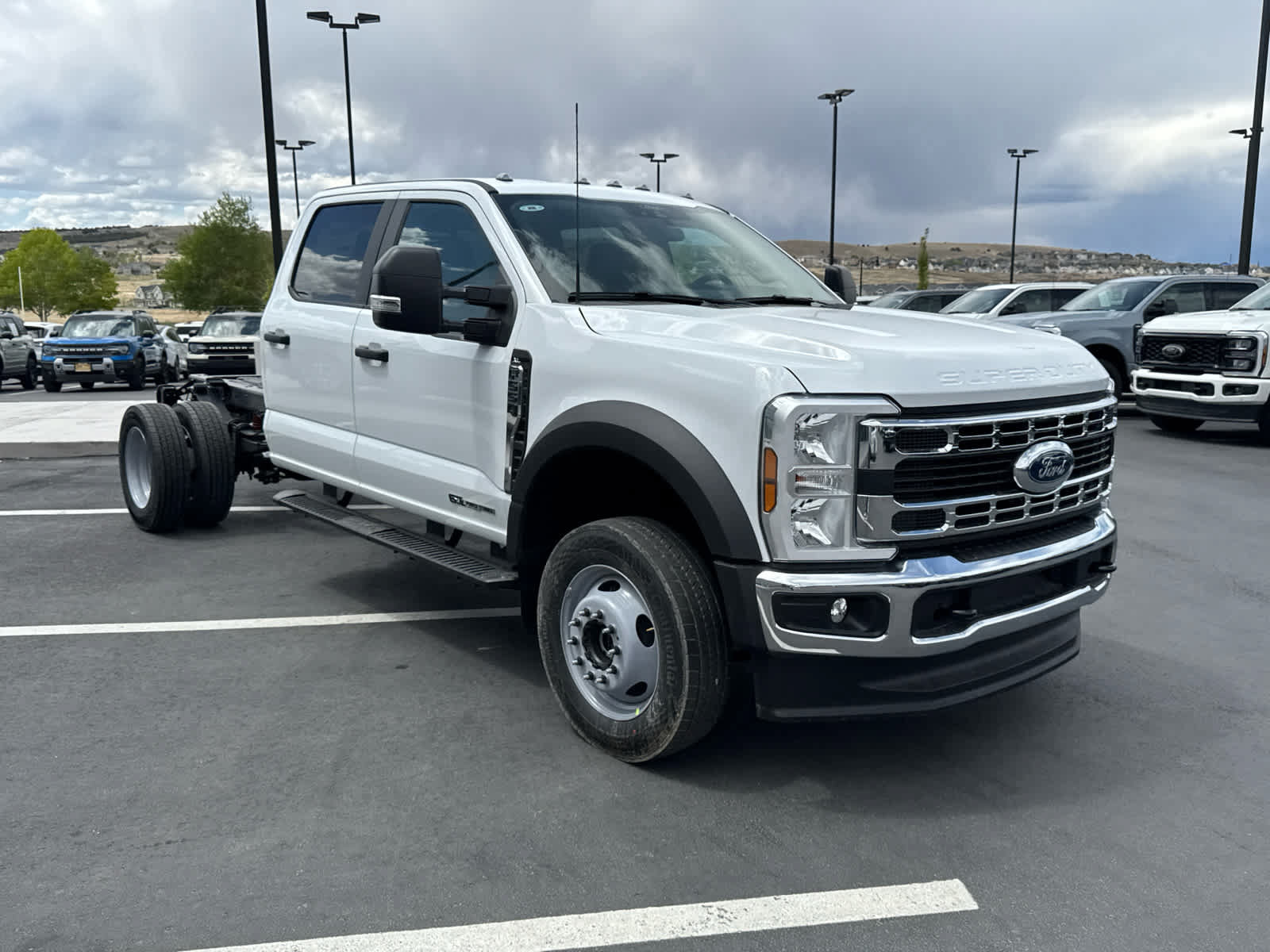 New 2026 Ford F550 4x4 Crew Cab Super Duty w/ XL Chrome Package image 5