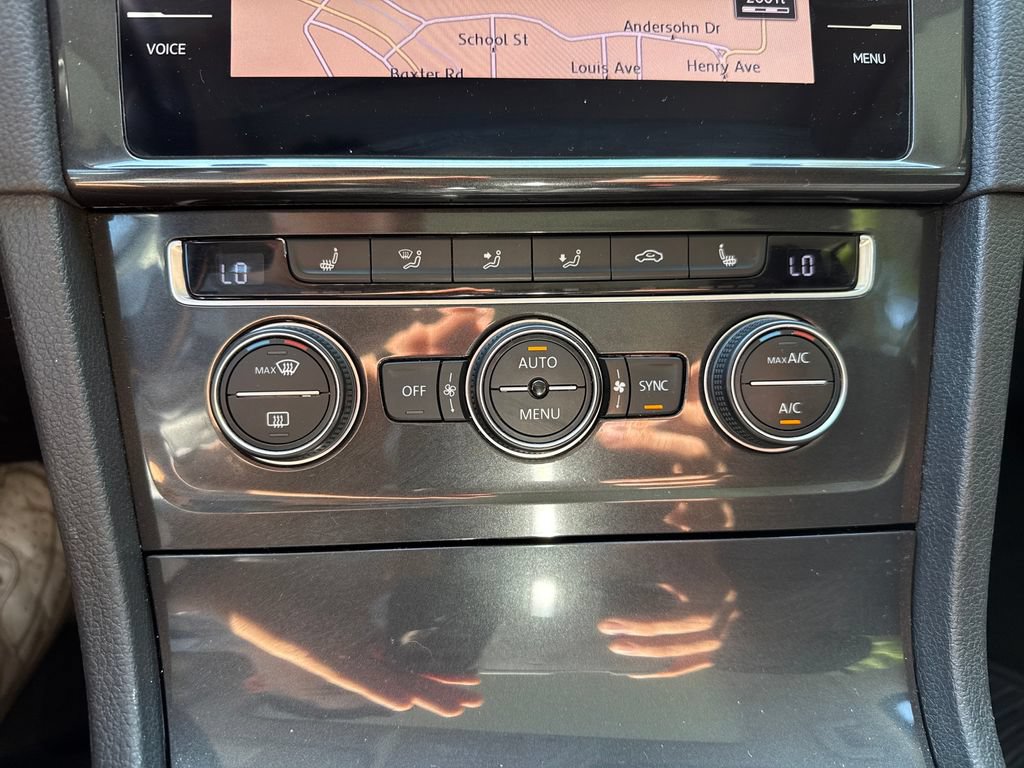 Used 2018 Volkswagen Golf Alltrack SE AWD/4WD image 19
