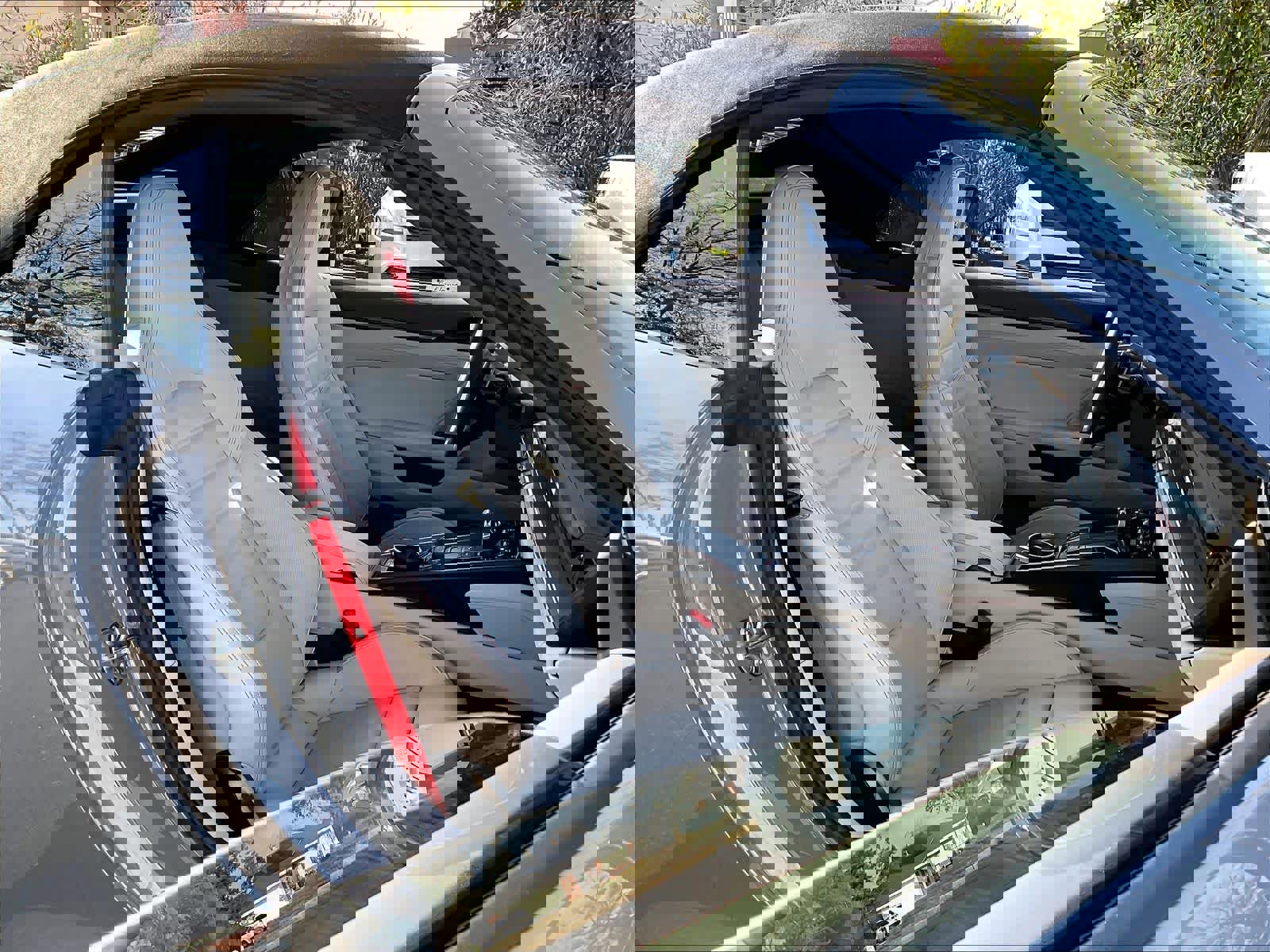 Used 2023 Porsche 911 Carrera GTS w/ Premium Package image 9