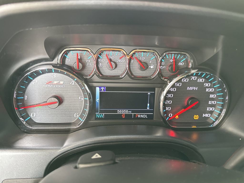 Used 2018 Chevrolet Silverado 1500 LT w/ All Star Edition image 39