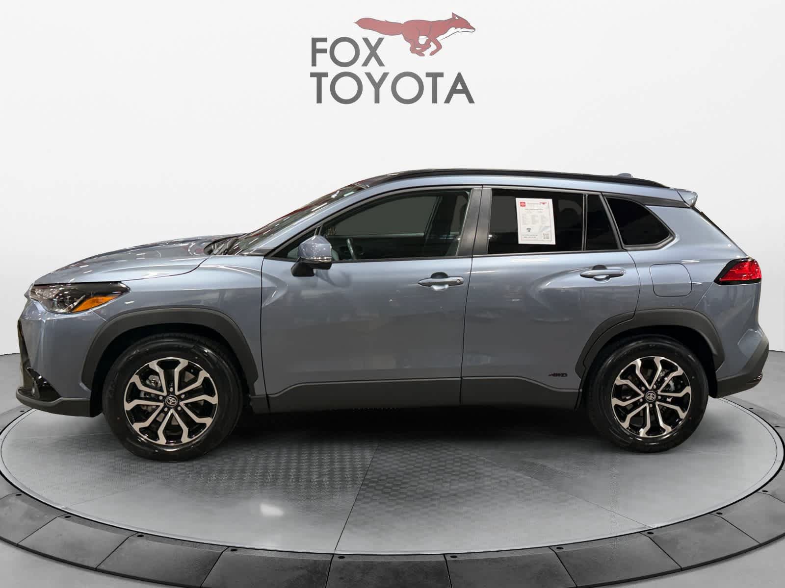 Used 2024 Toyota Corolla Cross AWD Hybrid image 3