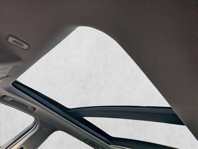 Used 2017 BMW X3 xDrive28i image 16