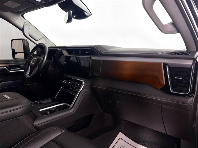 Used 2024 GMC Sierra 2500 Denali w/ Denali Reserve Package image 28