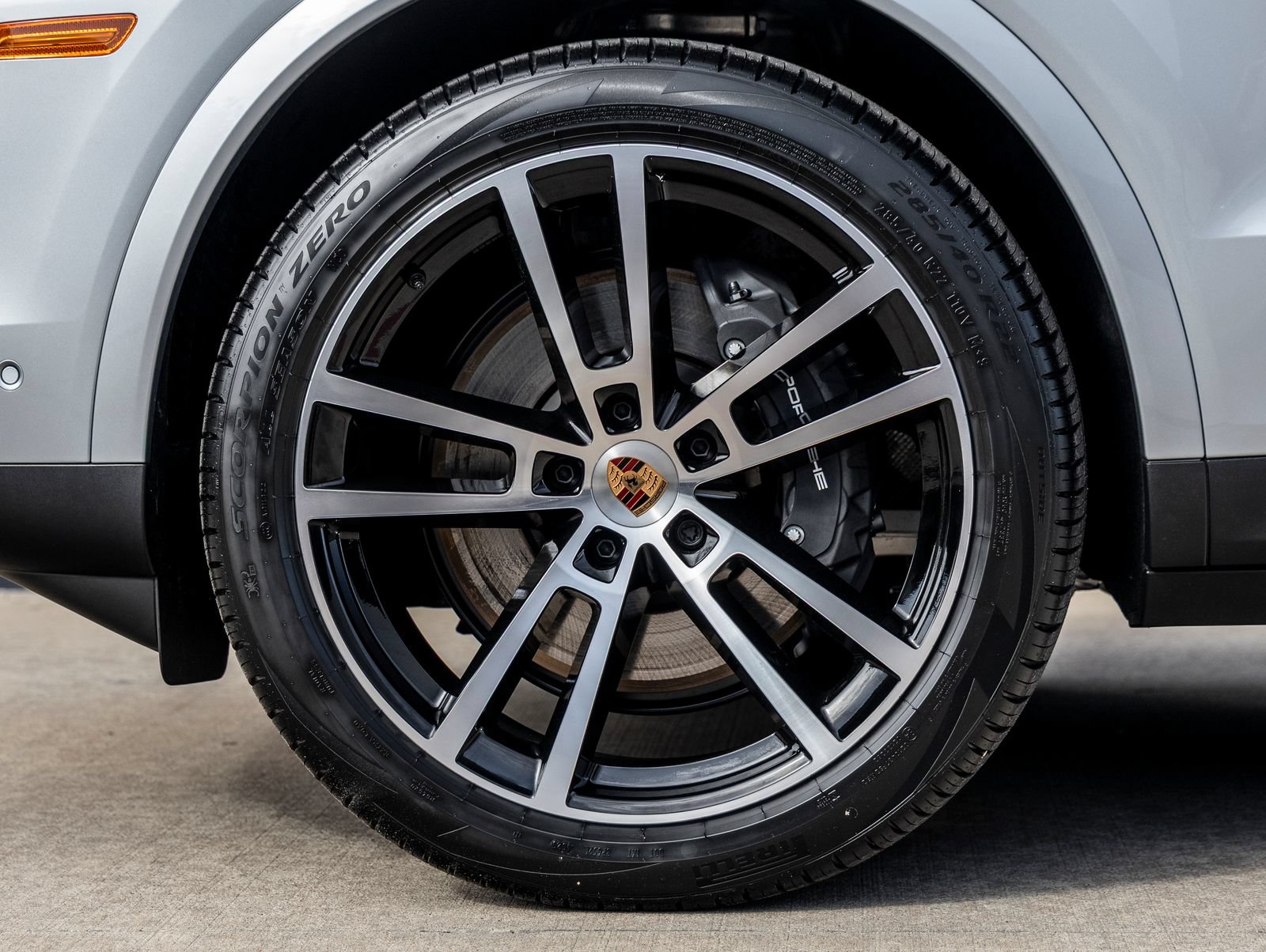 Certified 2026 Porsche Cayenne AWD/4WD image 13
