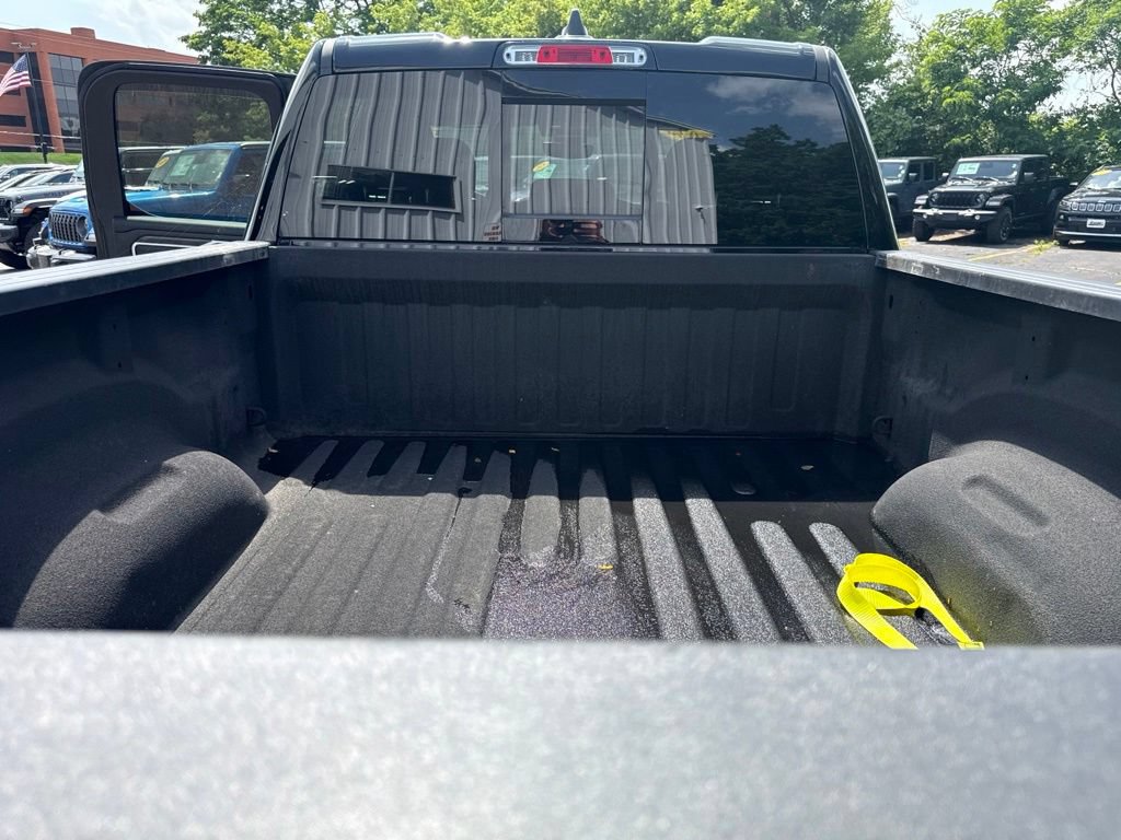 Used 2022 RAM 1500 Big Horn AWD/4WD image 13