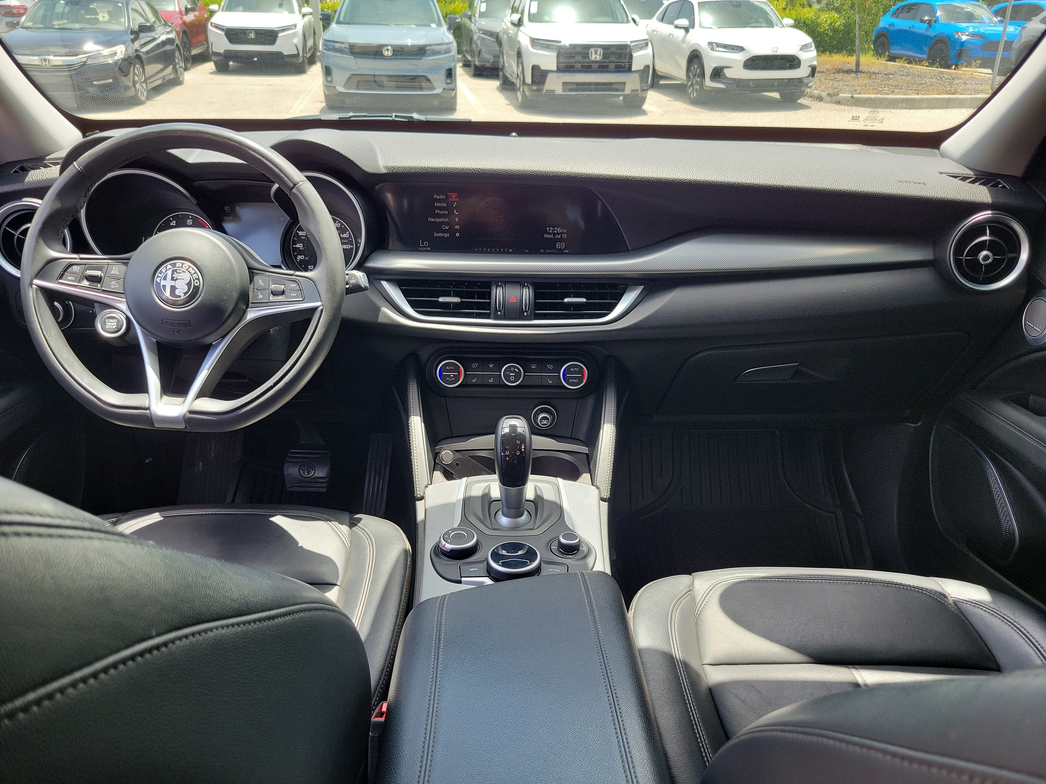 Used 2018 Alfa Romeo Stelvio Ti AWD/4WD image 19
