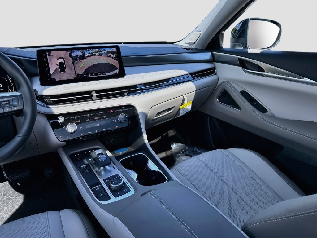 Used 2027 INFINITI QX60 Luxe w/ Cargo Package FWD image 26