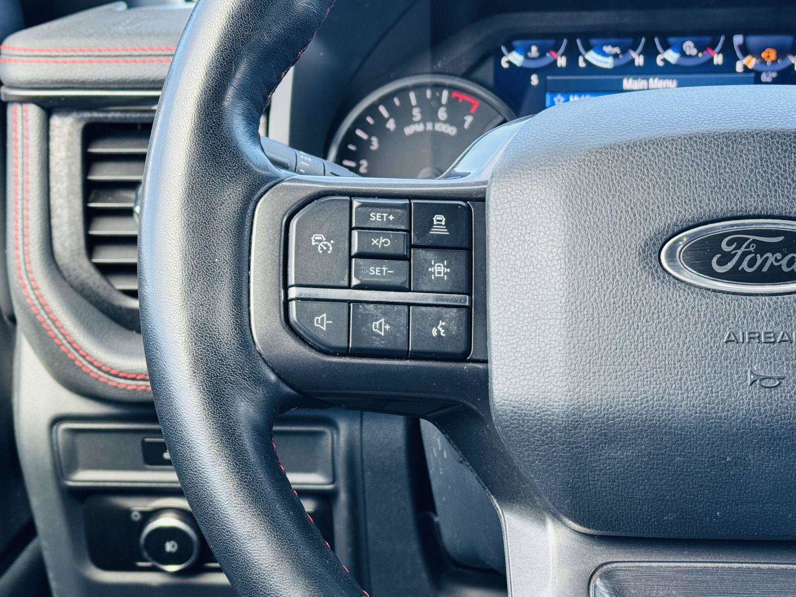 Used 2023 Ford Expedition Limited AWD/4WD image 27