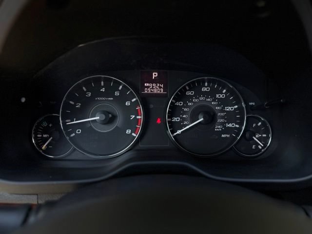 Used 2011 Subaru Outback 2.5i Limited AWD/4WD image 25