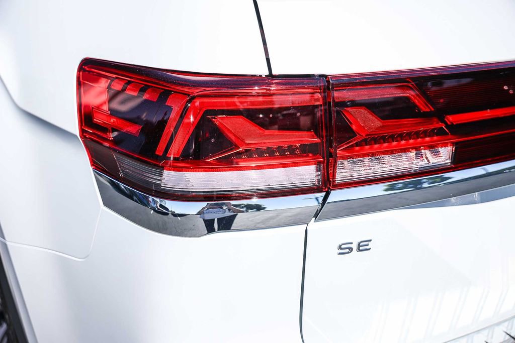 New 2026 Volkswagen Atlas SE image 8