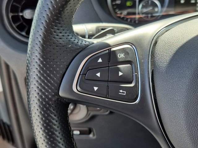 Used 2023 Mercedes-Benz Metris Passenger image 26