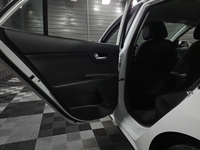 Used 2023 Kia Rio S w/ Technology Package image 31