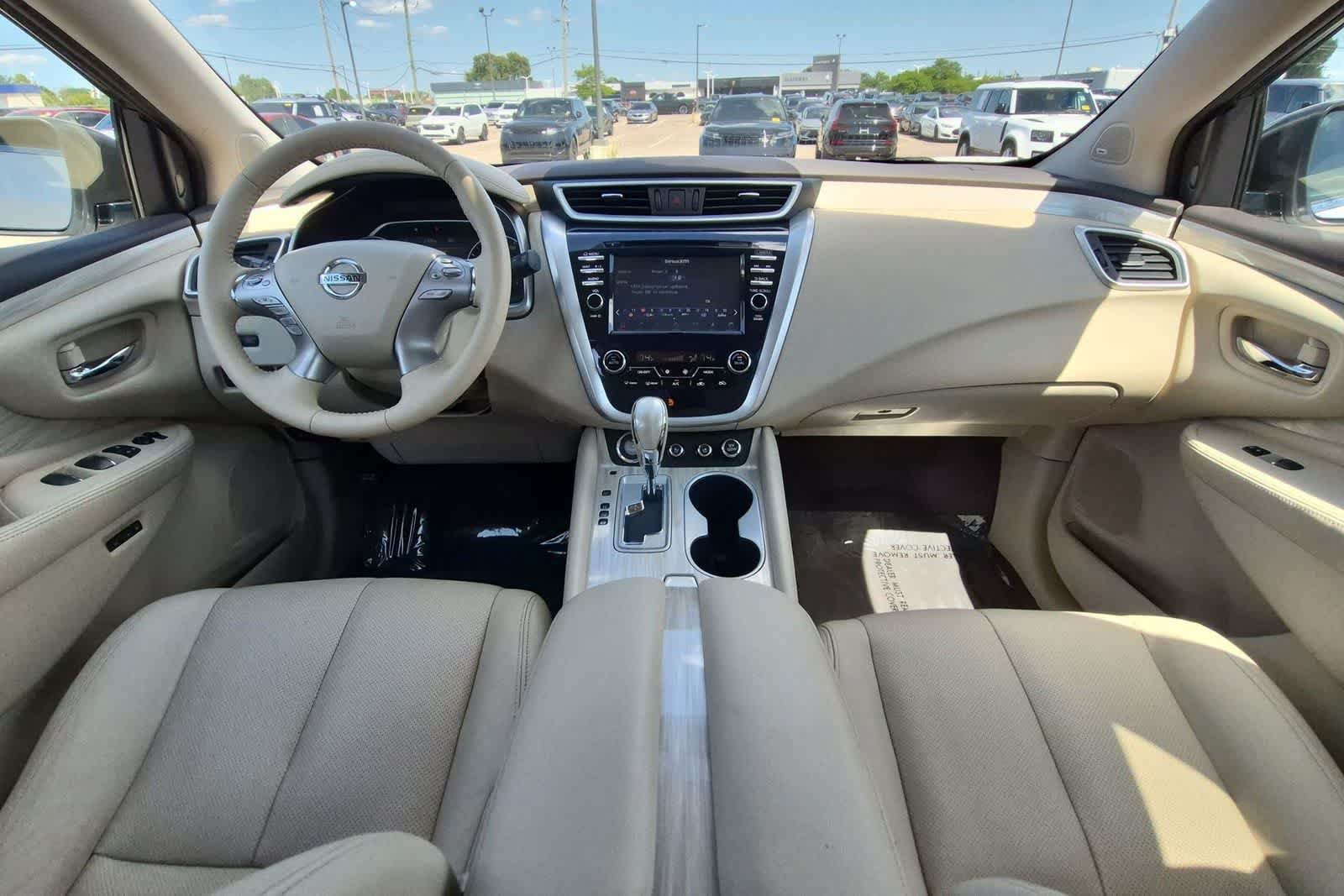 Used 2016 Nissan Murano Platinum w/ Platinum Technology Package AWD/4WD image 13