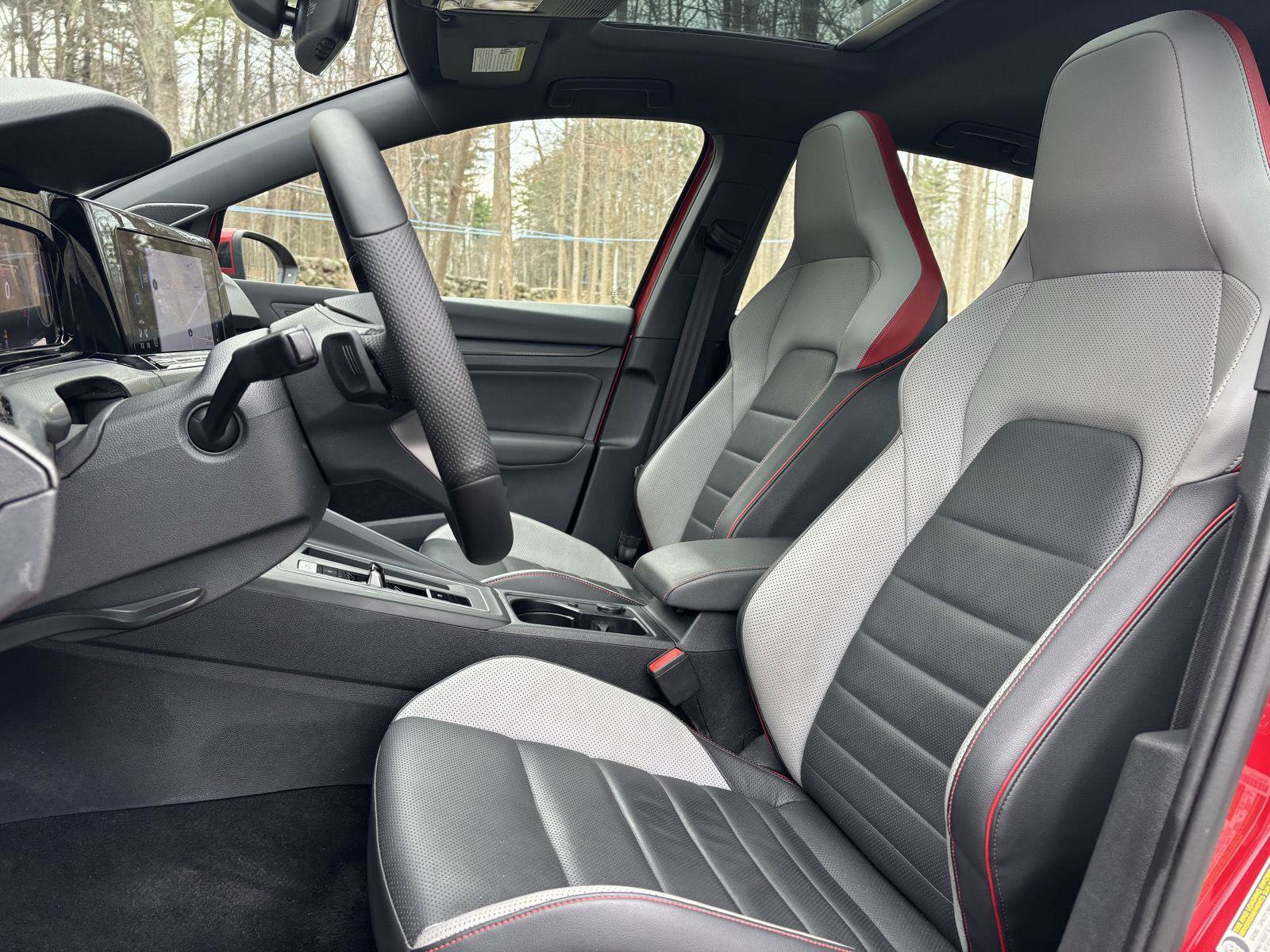 Used 2022 Volkswagen GTI Autobahn FWD image 26