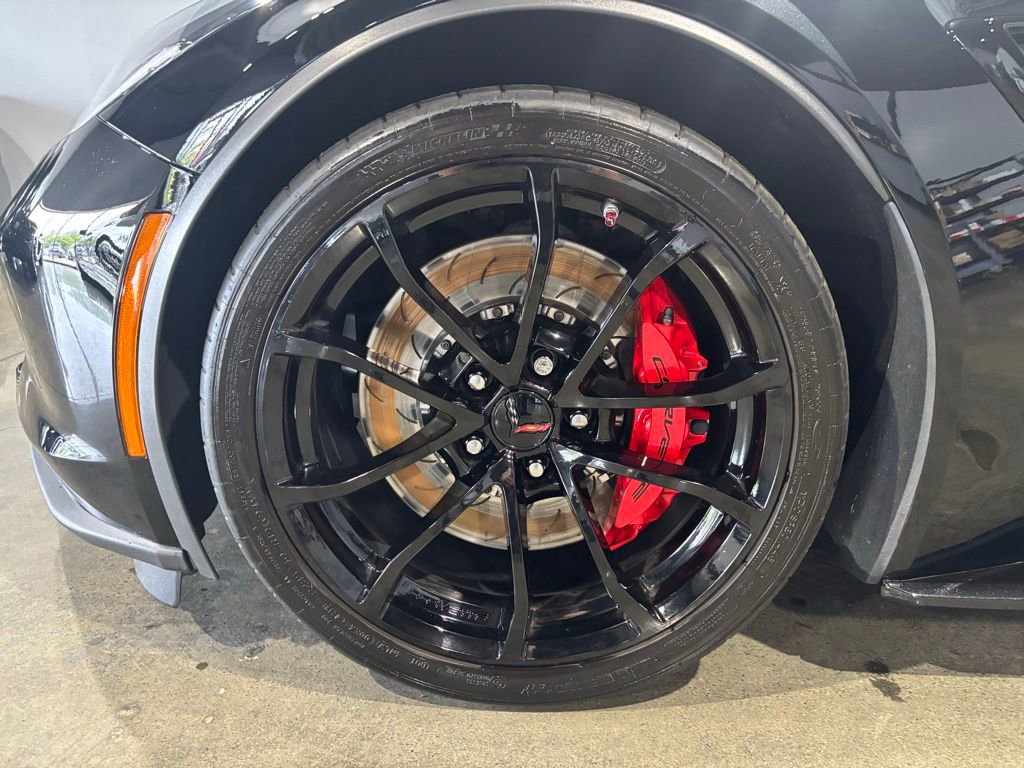 Used 2019 Chevrolet Corvette Grand Sport RWD image 25
