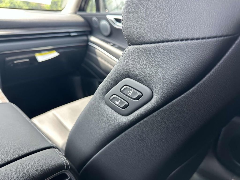 New 2025 Genesis GV80 2.5T Prestige image 11