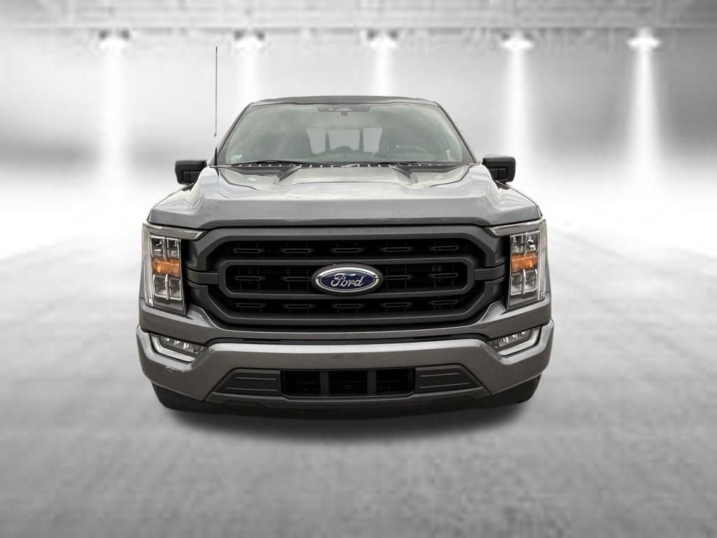 Used 2022 Ford F150 XLT w/ Equipment Group 302A High RWD image 10