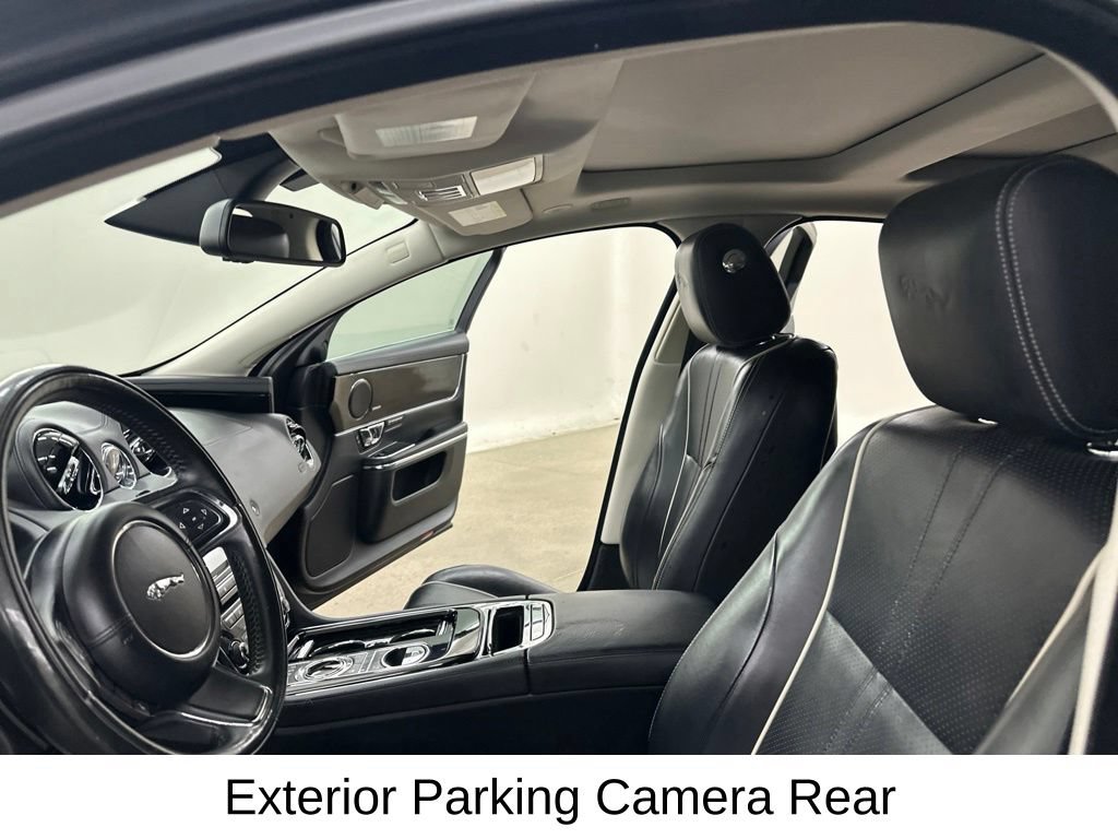 Used 2016 Jaguar XJ R-Sport AWD/4WD image 39