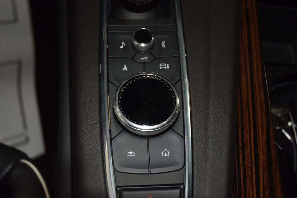 Used 2023 Cadillac Escalade Premium Luxury w/ LPO, Floor Liner Package image 36