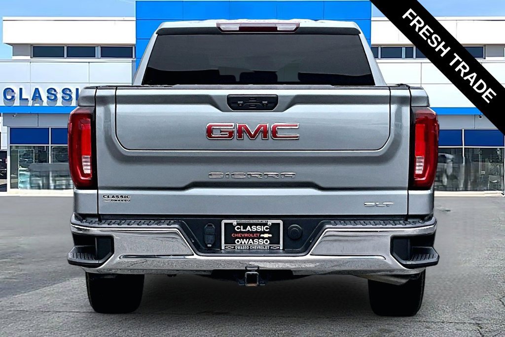 Used 2023 GMC Sierra 1500 SLT AWD/4WD image 4