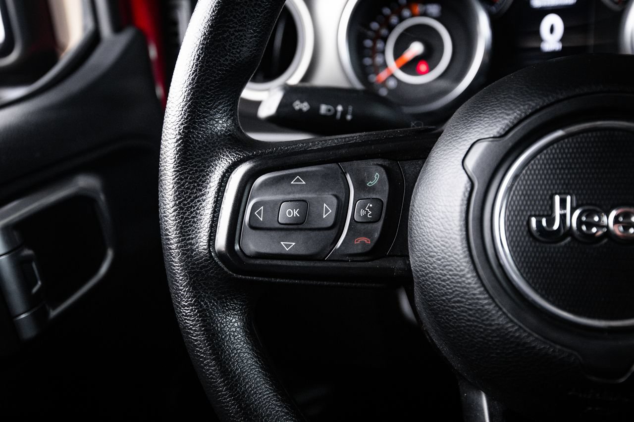 Used 2018 Jeep Wrangler Unlimited Sport AWD/4WD image 17