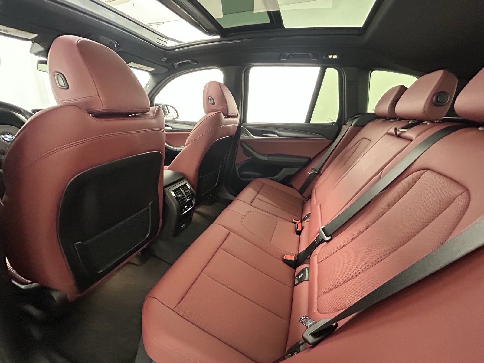 Used 2024 BMW X3 M40i image 34