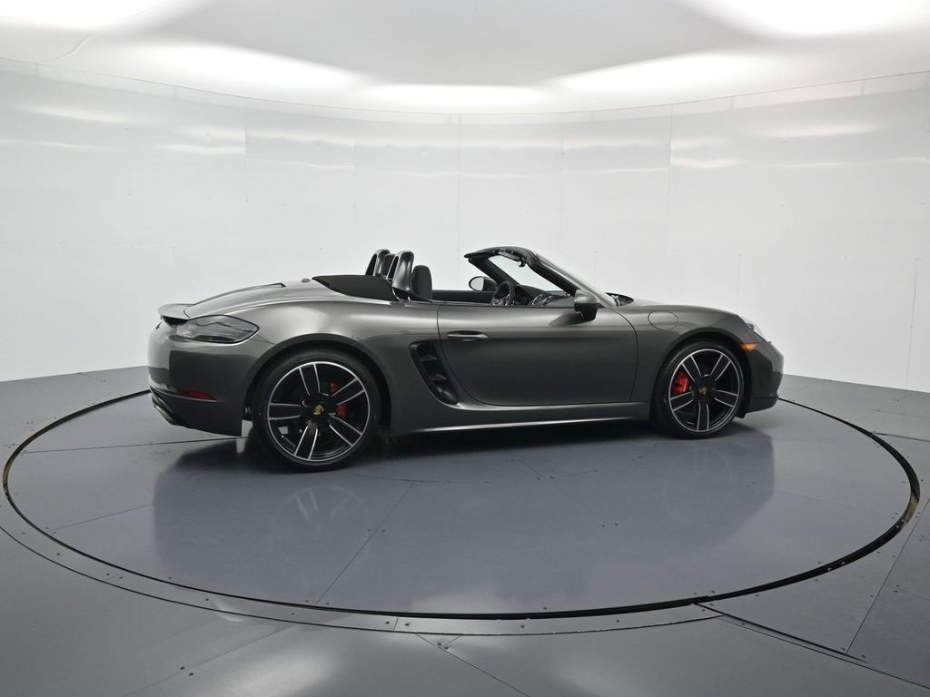 New 2025 Porsche 718 Boxster S image 31