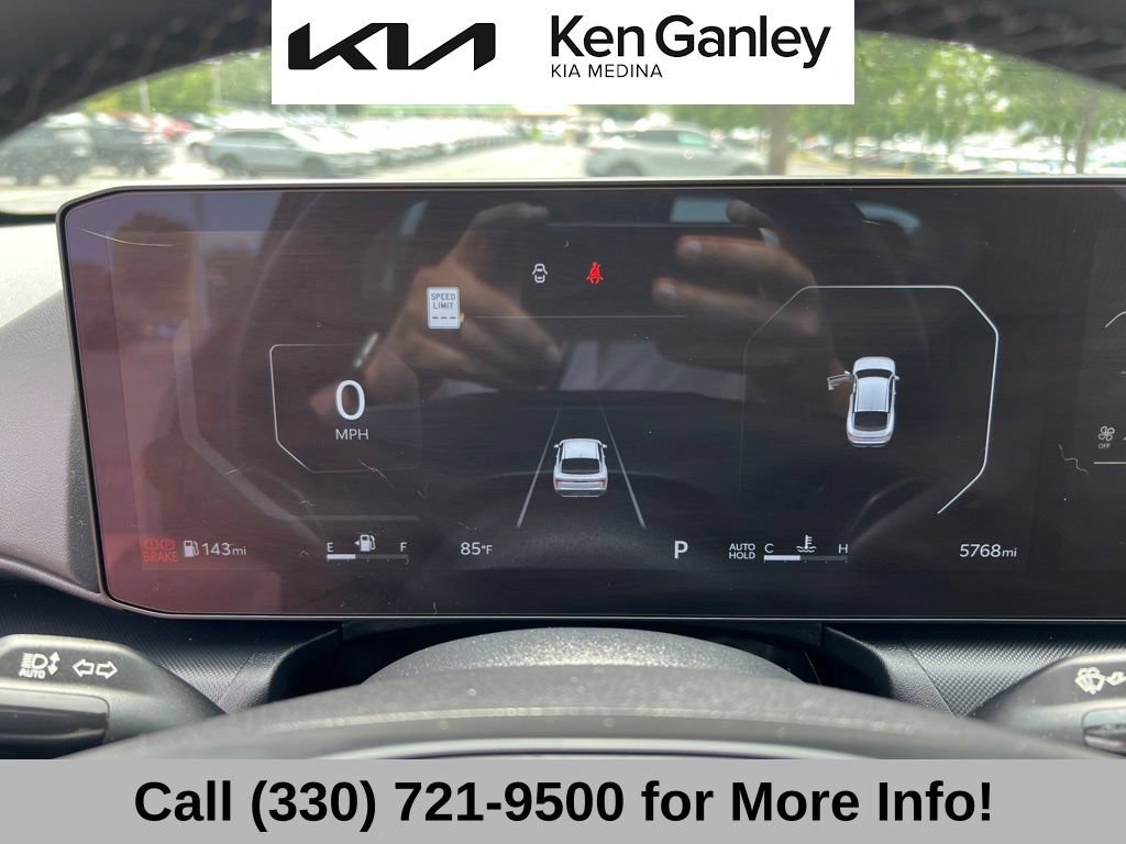 Certified 2025 Kia K4 GT-Line Turbo FWD image 33