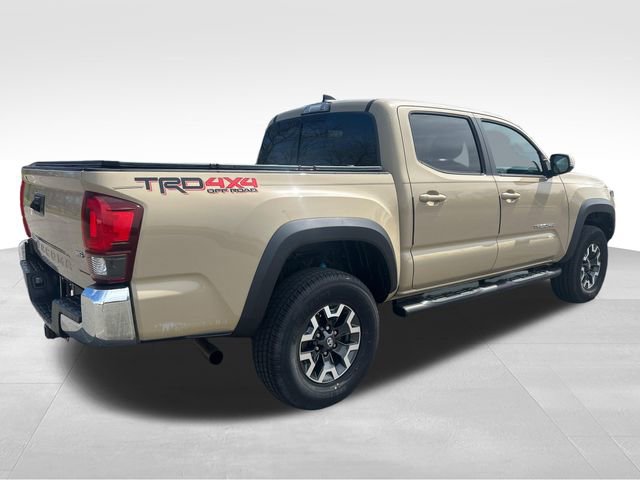 Used 2018 Toyota Tacoma TRD Off-Road image 5